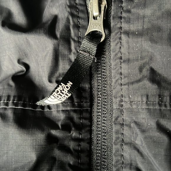 North face with fleece jacket - Picture 3 of 3